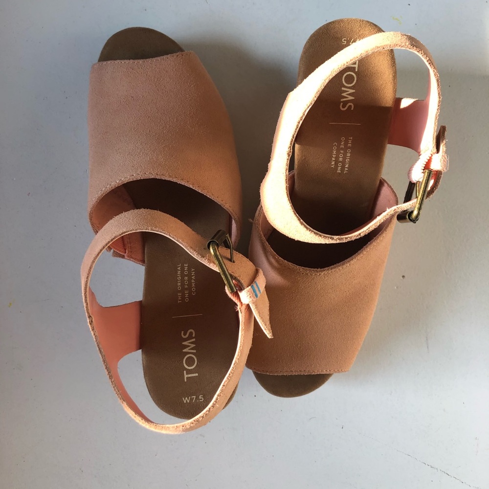 TOMS WEDGES LIGHT PINK/BLUSH | size 7.5 - Picture 5 of 6